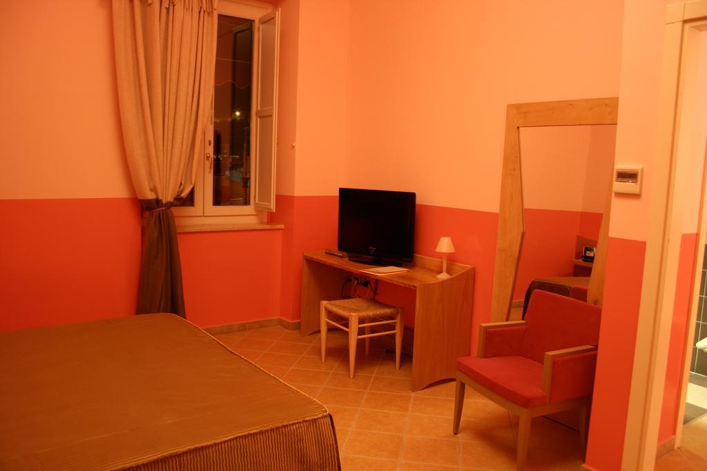 San Leucio Resort Caserta Bilik gambar